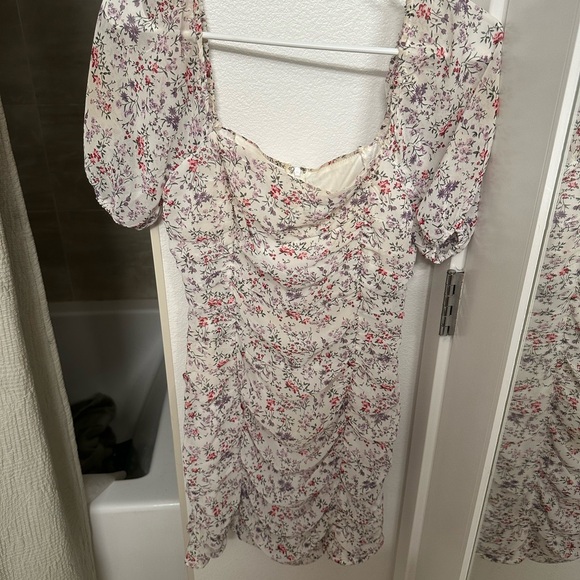 Native Daughter floral mini dress size medium - Picture 3 of 6